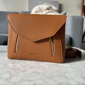 Belt Bag Latte color